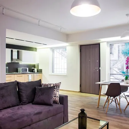 Toni'S 2Bd Apartment With Terrace Next To Stadium Athens Exterior photo